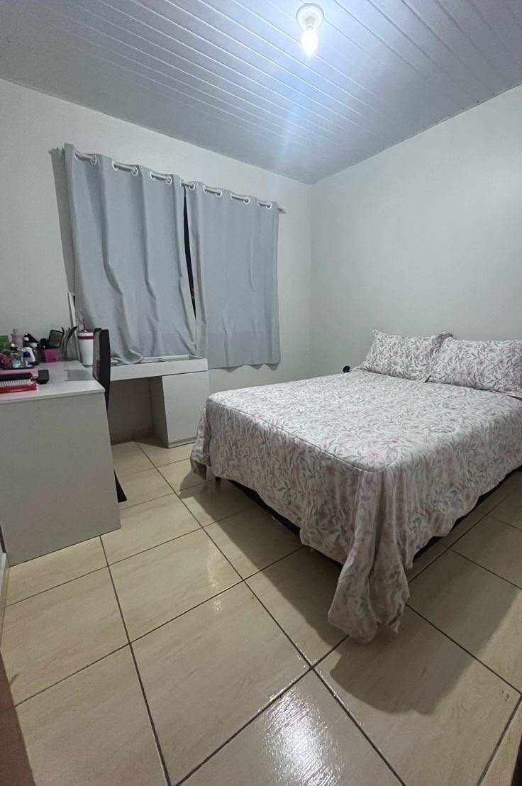 Cozy bedroom Before